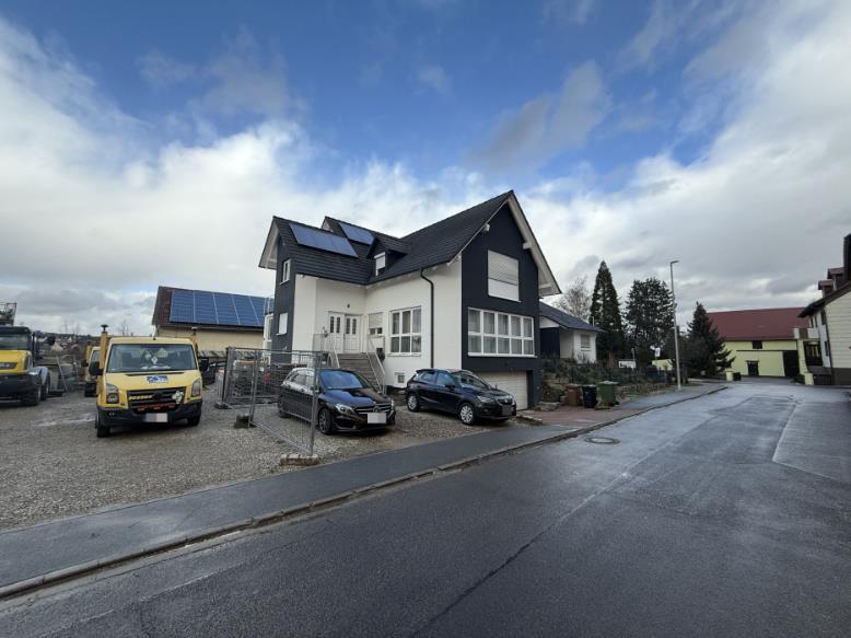 Zweifamilienhaus