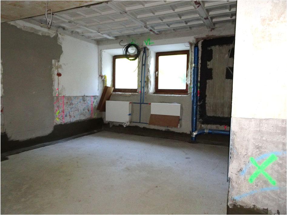 zweigeschossige 2-Zimmer-Wohnung im Erd- und Untergeschoss