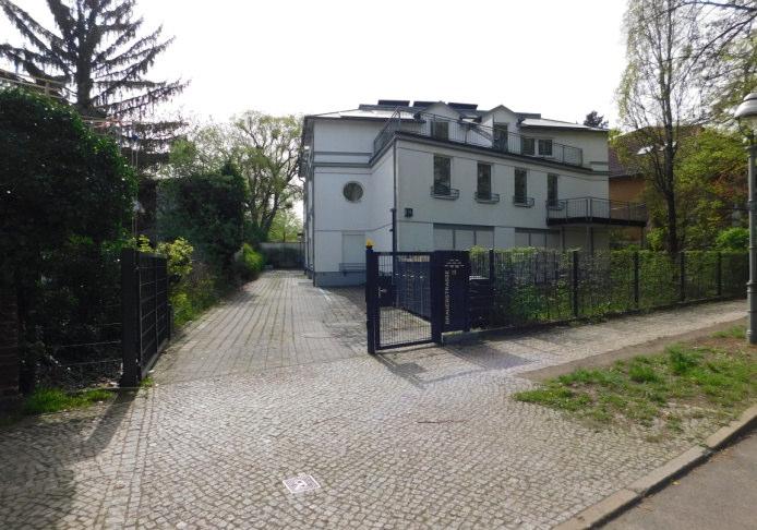 Eigentumswohnung (1 bis 2 Zimmer), Kfz-Stellplatz
