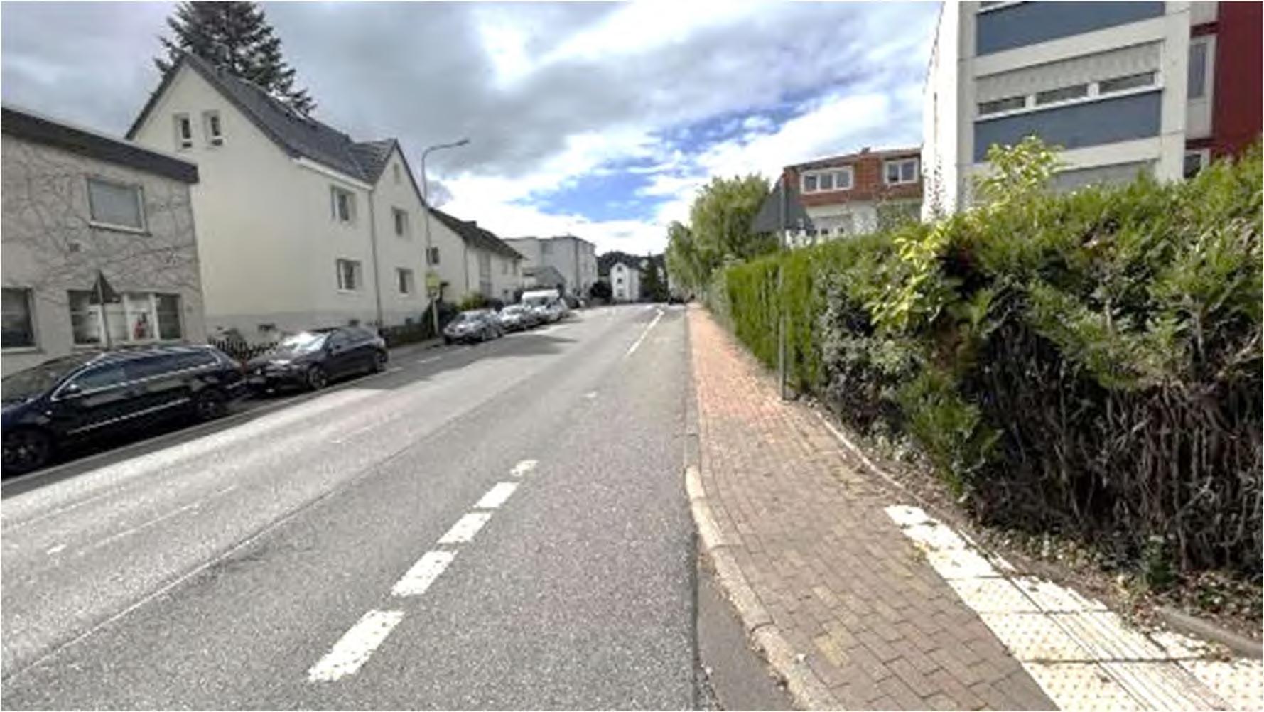 Eigentumswohnung (3 bis 4 Zimmer), Garage