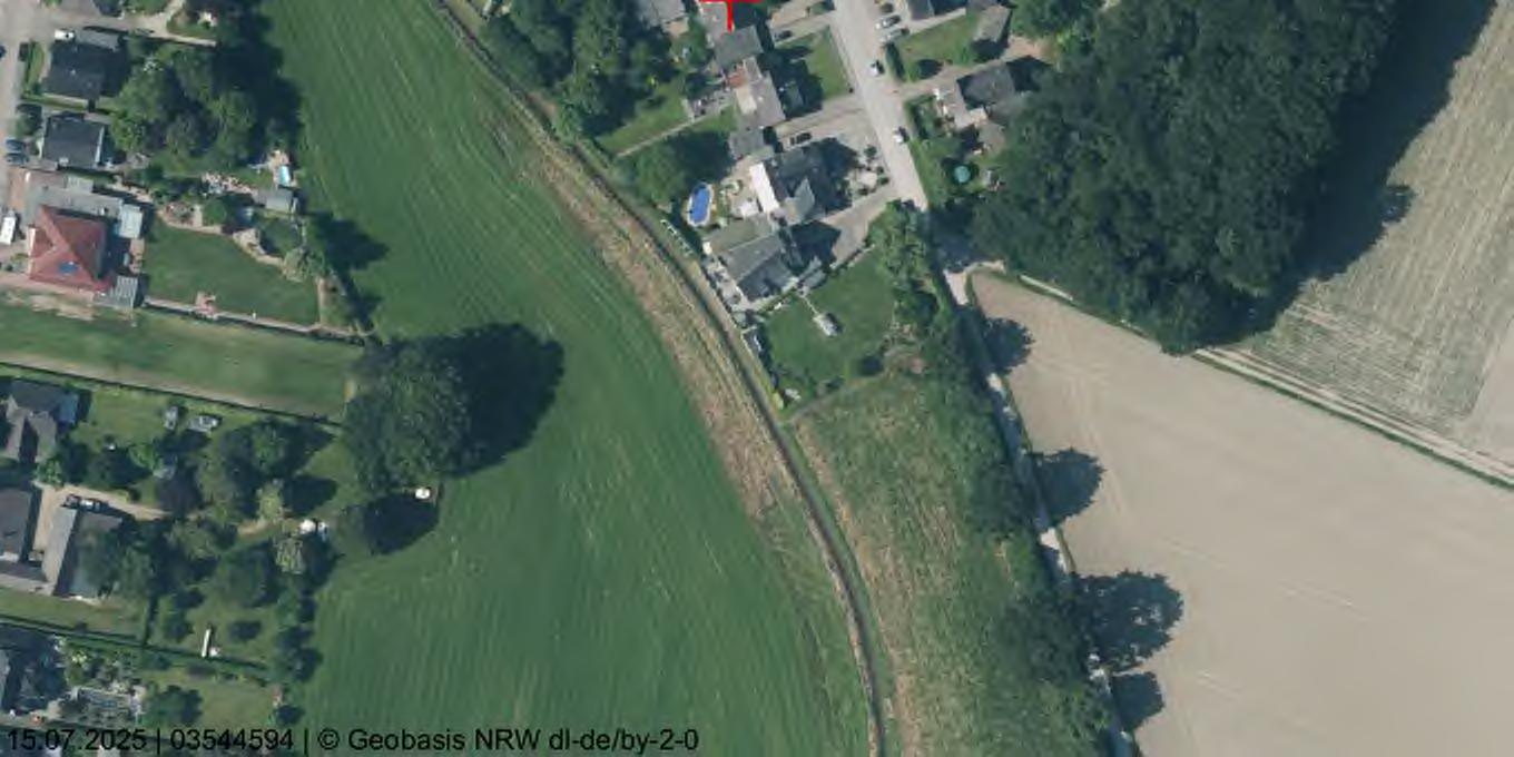 Garage, Einfamilienhaus mit Einliegerwohnung, Carport