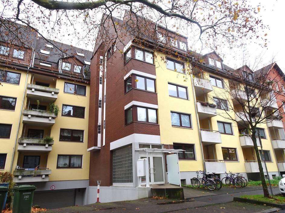 Mehrfamilienhaus