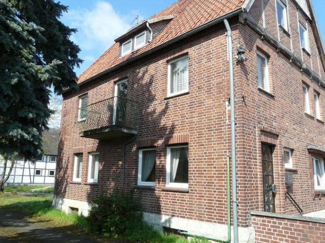 Zweifamilienhaus, land- und forstwirtschaftlich genutztes Grundstück, Gewerbeeinheit (z.B. Laden, Büro)