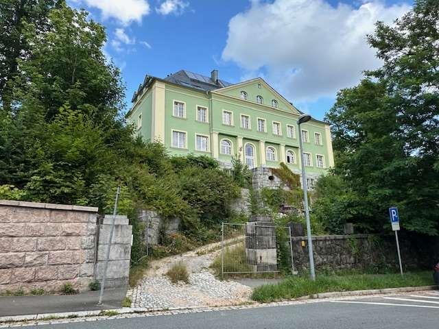 Mehrfamilienhaus