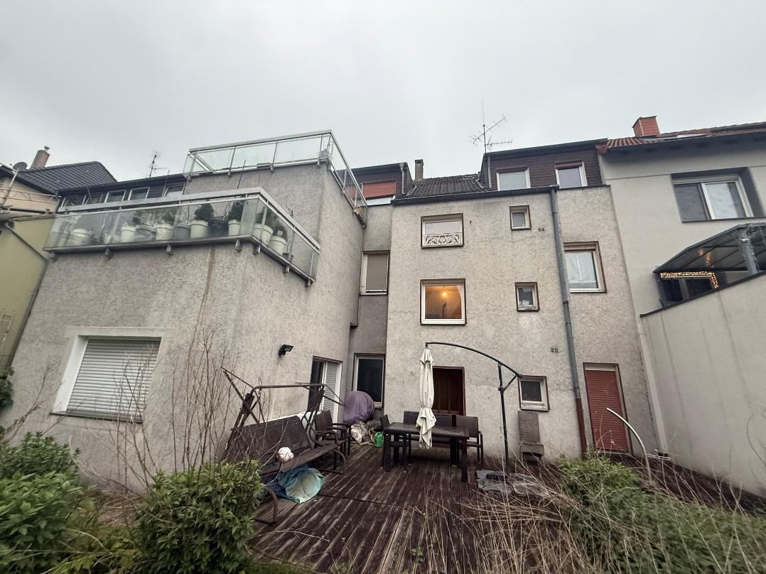 Mehrfamilienhaus, Gartenfläche