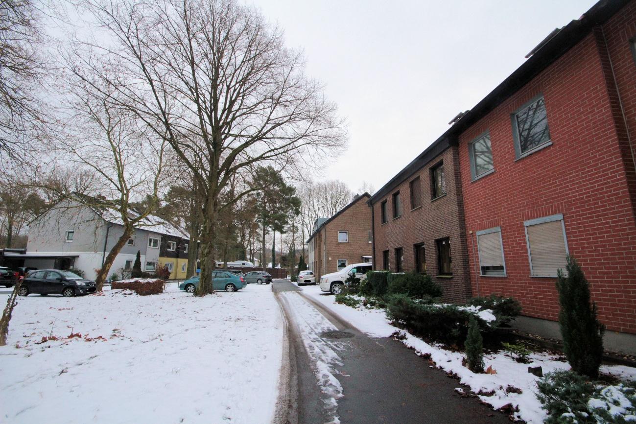 Garage, Doppelhaushälfte