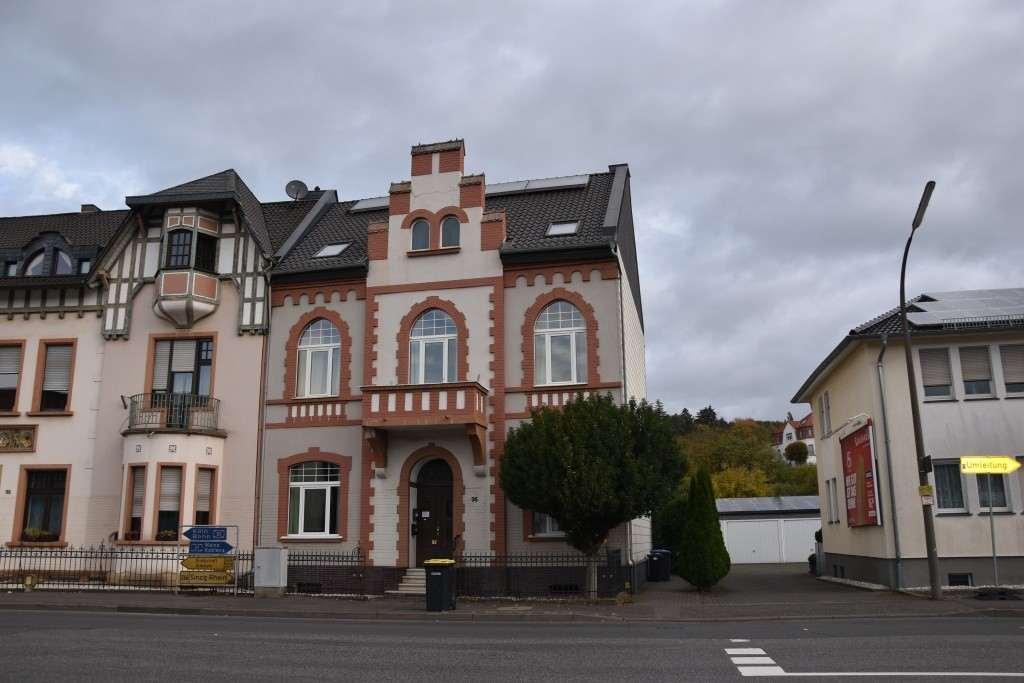 Mehrfamilienhaus, Wohnhaus