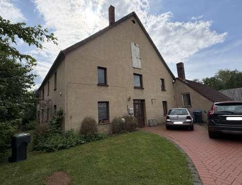 Zweifamilienhaus, ehem. Hofanlage