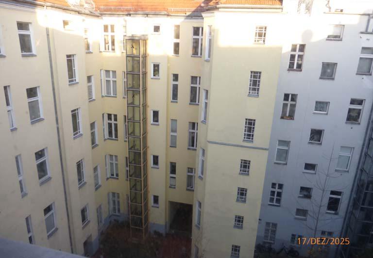 Wohn-/Geschäftshaus