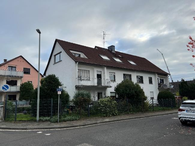 Mehrfamilienhaus