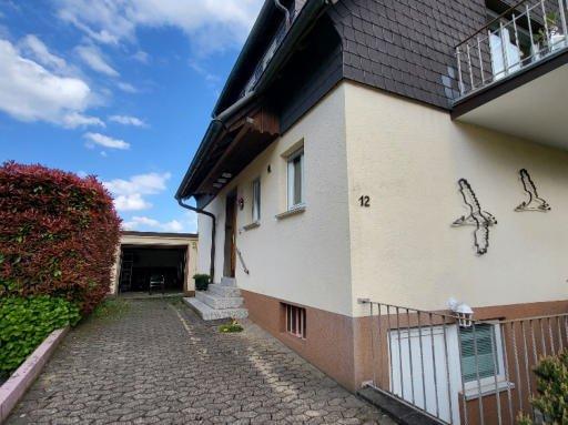 Zweifamilienhaus, Einfamilienhaus