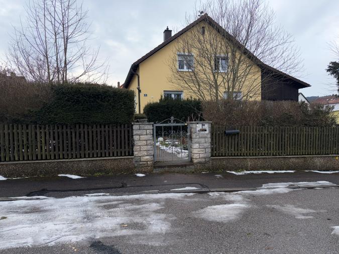 Zweifamilienhaus