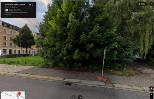 unbebautes Grundstück