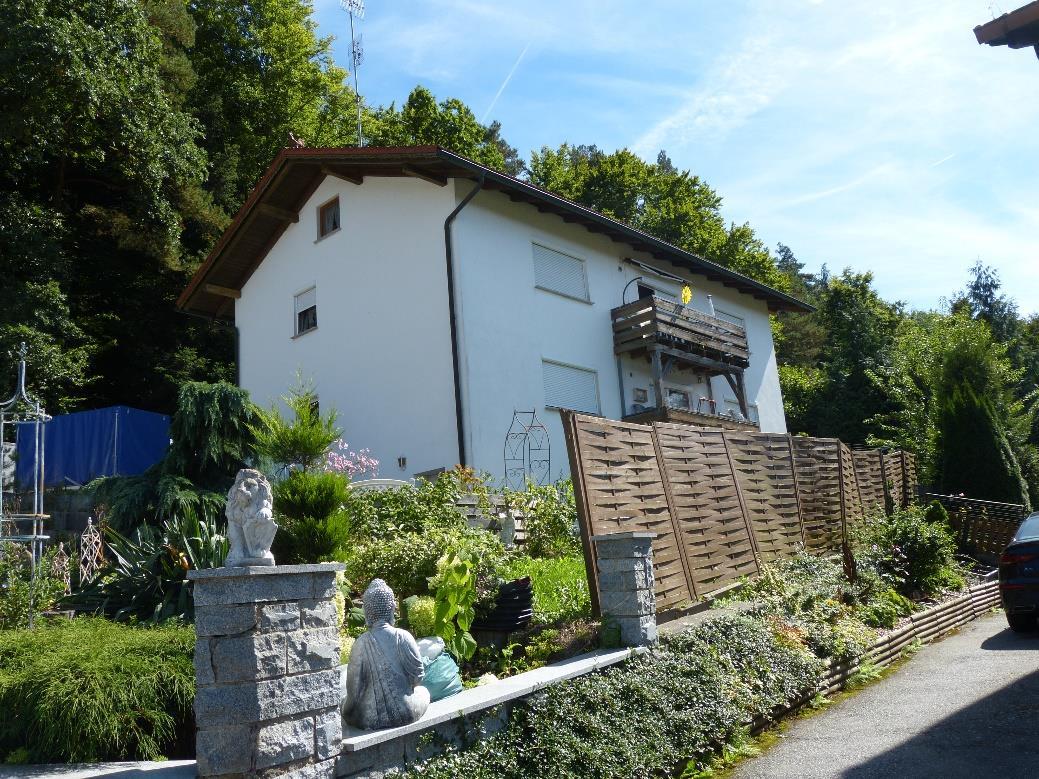 Einfamilienhaus