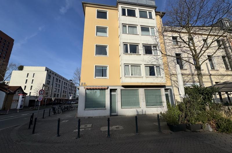 Wohn-/Geschäftshaus