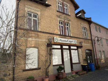 Wohn-/Geschäftshaus