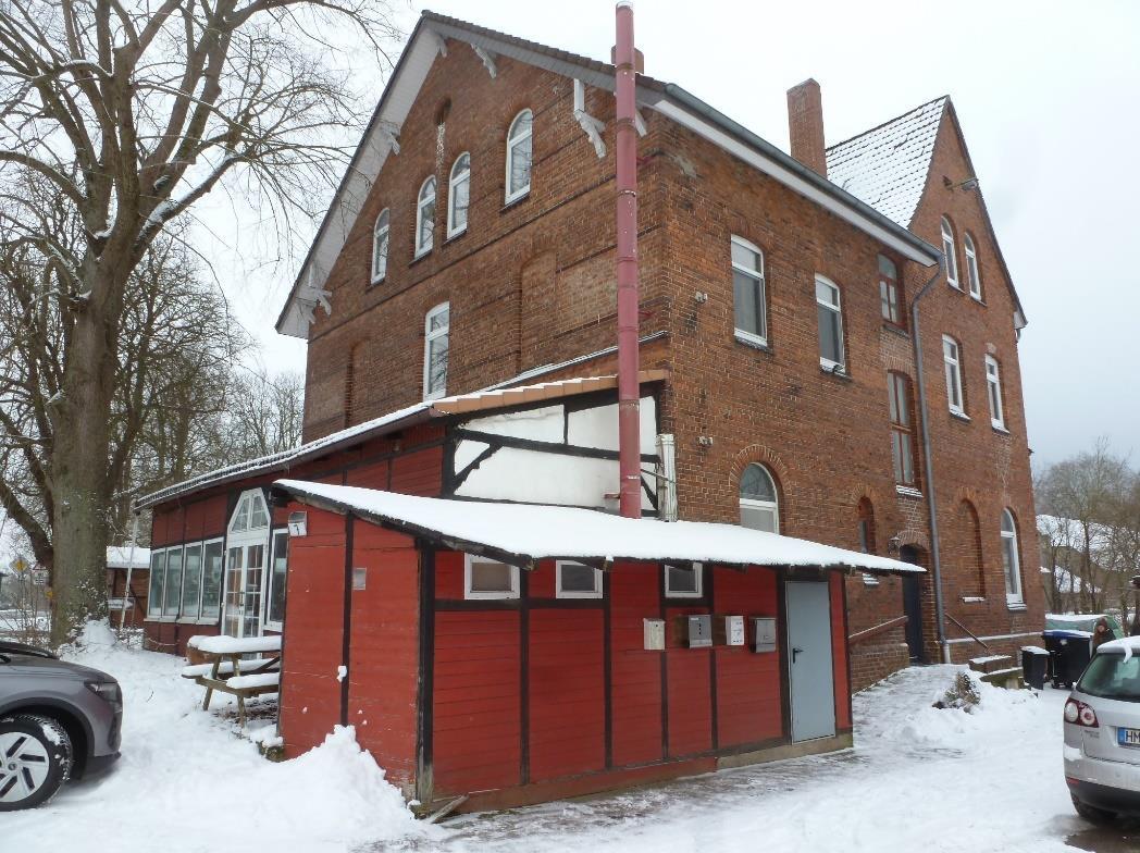 Mehrfamilienhaus