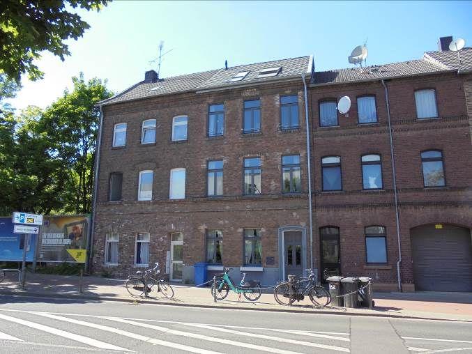 Einfamilienhaus, (Stadthaus)