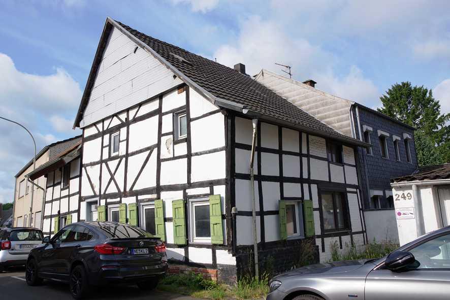 Einfamilienhaus, Einfamilienhaus