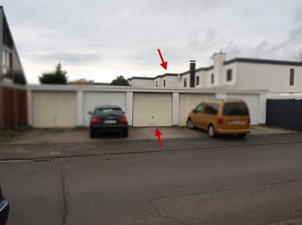 Reihenhaus, Garage, Einfamilienhaus