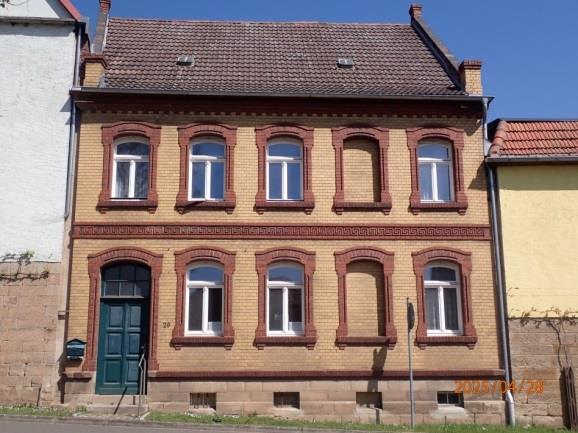 Wohn-/Geschäftshaus