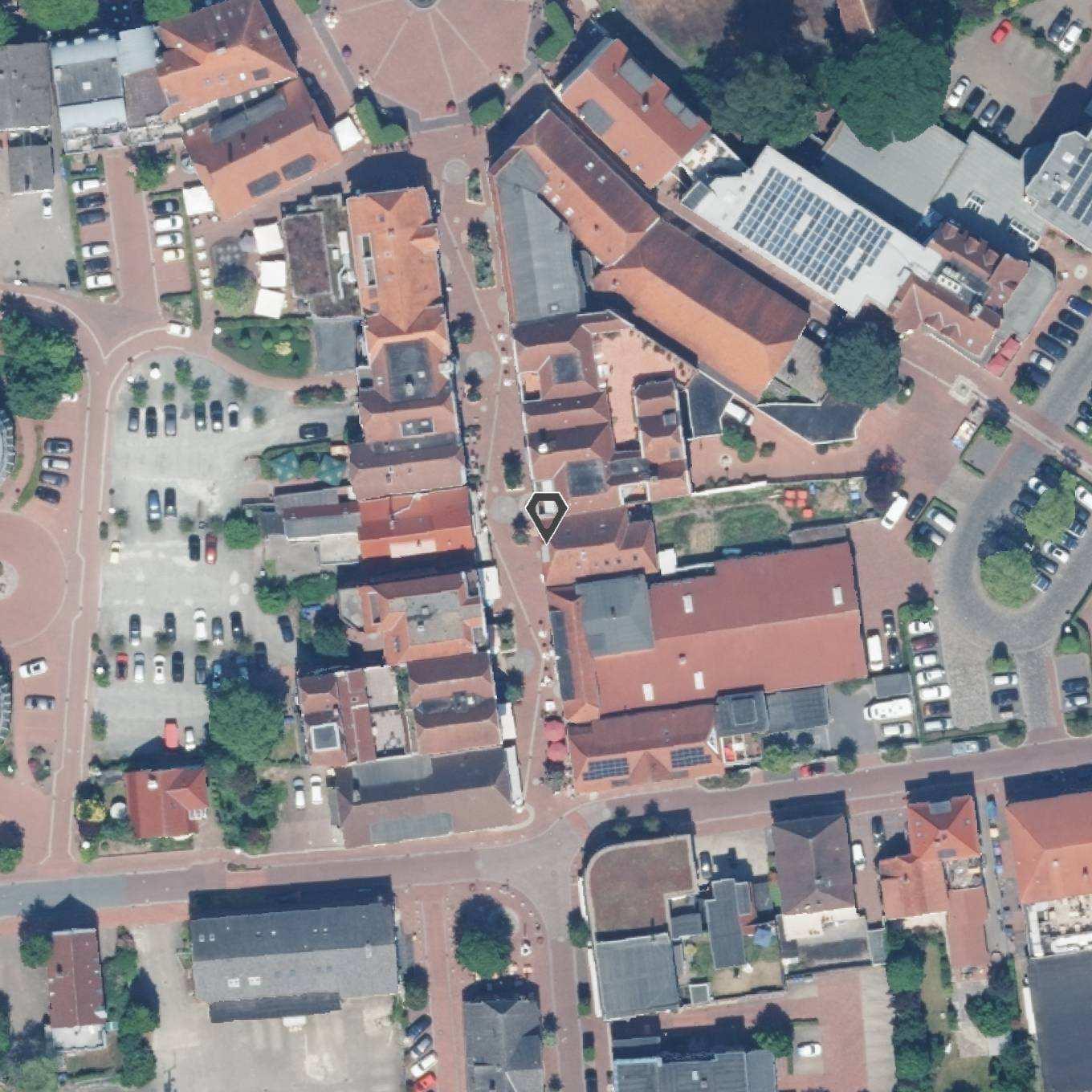 Wohn-/Geschäftshaus