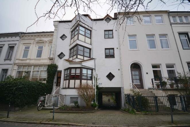 Mehrfamilienhaus