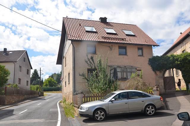 Zweifamilienhaus