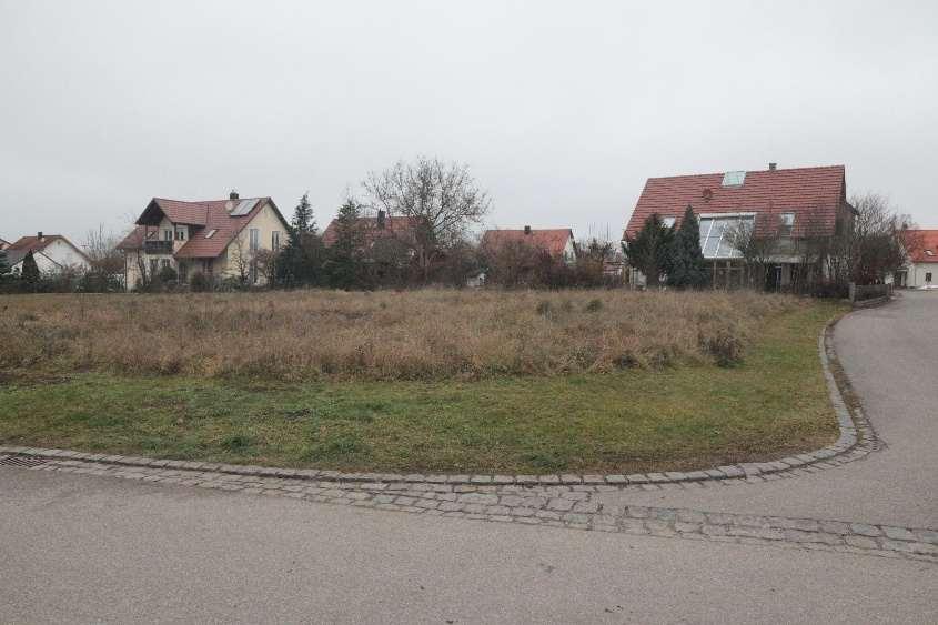 unbebautes Grundstück, Baugrundstück
