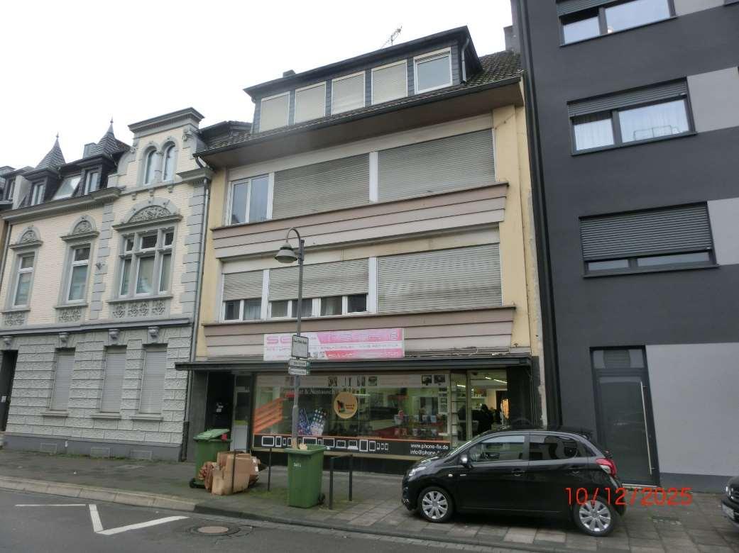Wohn-/Geschäftshaus