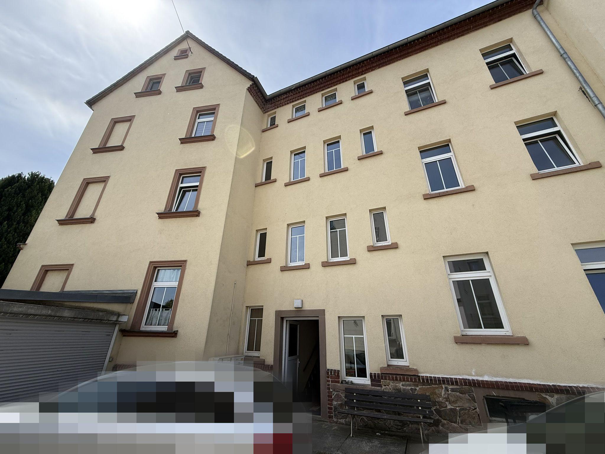 Mehrfamilienhaus