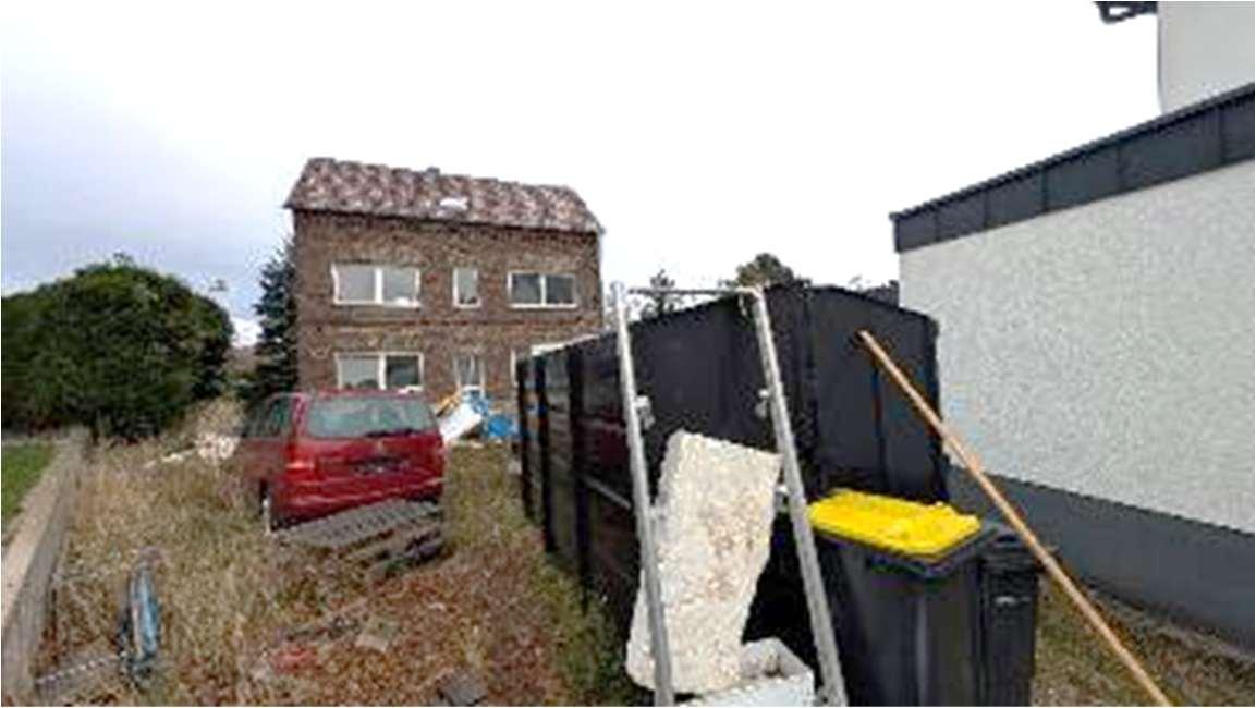 Grundstück bebaut mit einem Wohnhaus sowie drei unbebaute Grundstücke im Außenbereich