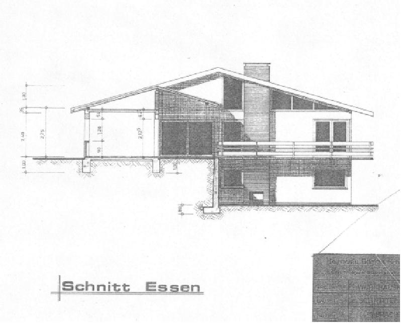 Garage, Wohnhaus mit Einliegerwohnung
