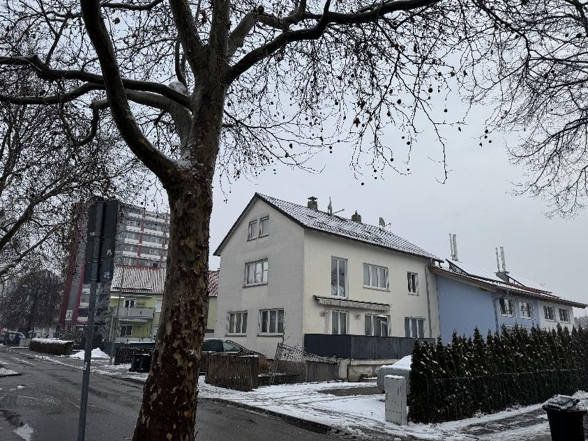 Mehrfamilienhaus