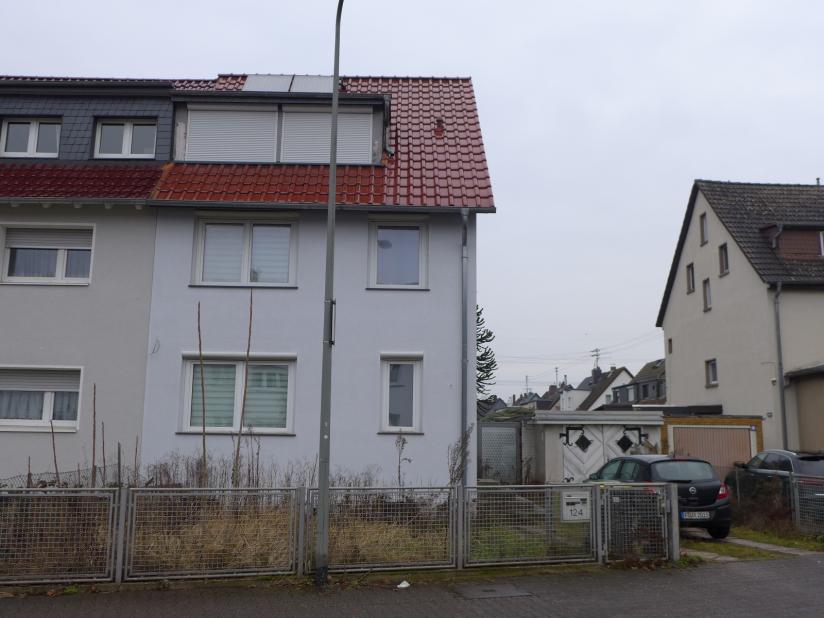 Doppelhaushälfte