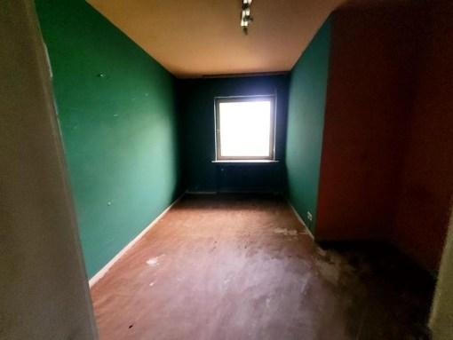 freistehendes Einfamilienhaus mit Garage