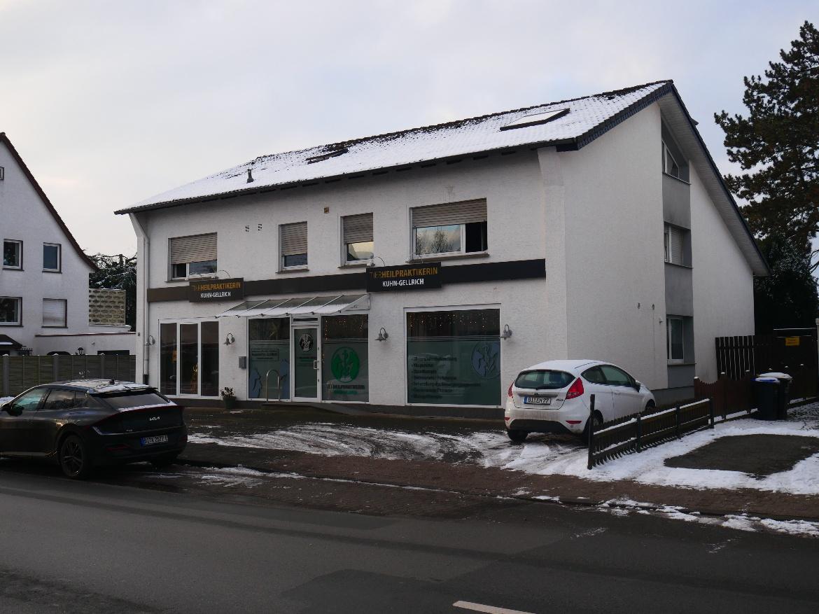 Wohn-/Geschäftshaus
