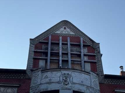 Mehrfamilienhaus