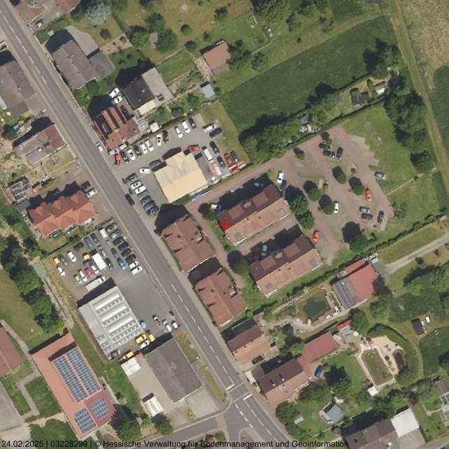 Eigentumswohnung (3 bis 4 Zimmer), Kfz-Stellplatz