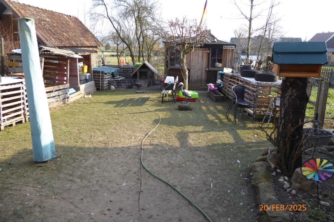 unbebautes Grundstück, Gartenland; keine Zuwegung