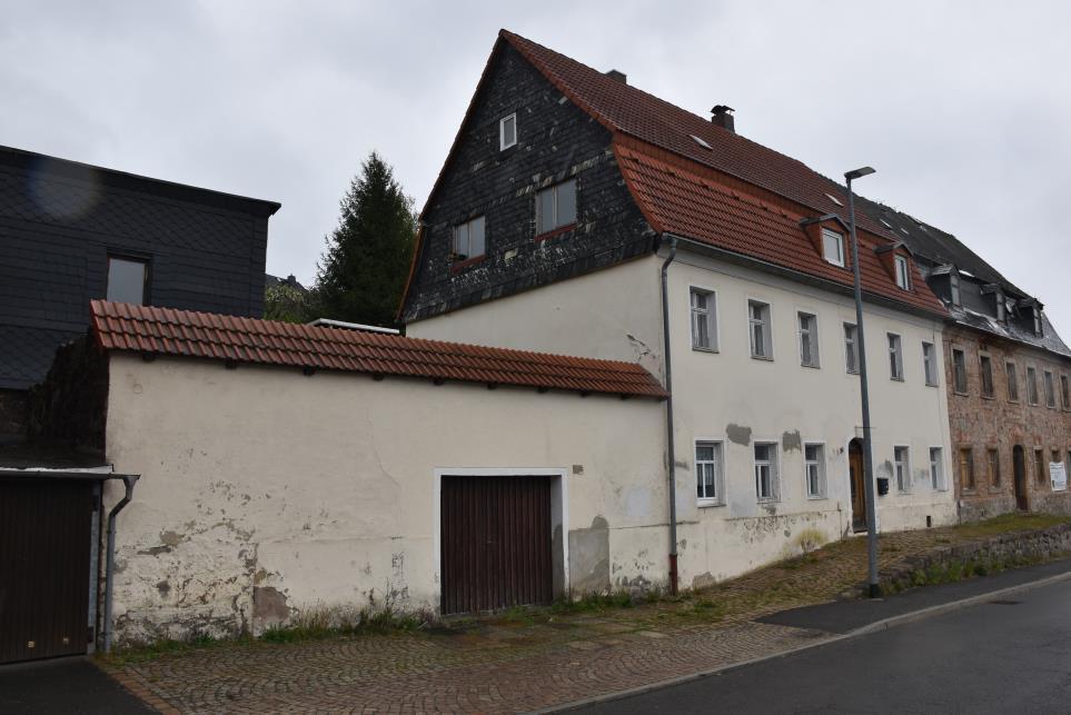 Mehrfamilienhaus