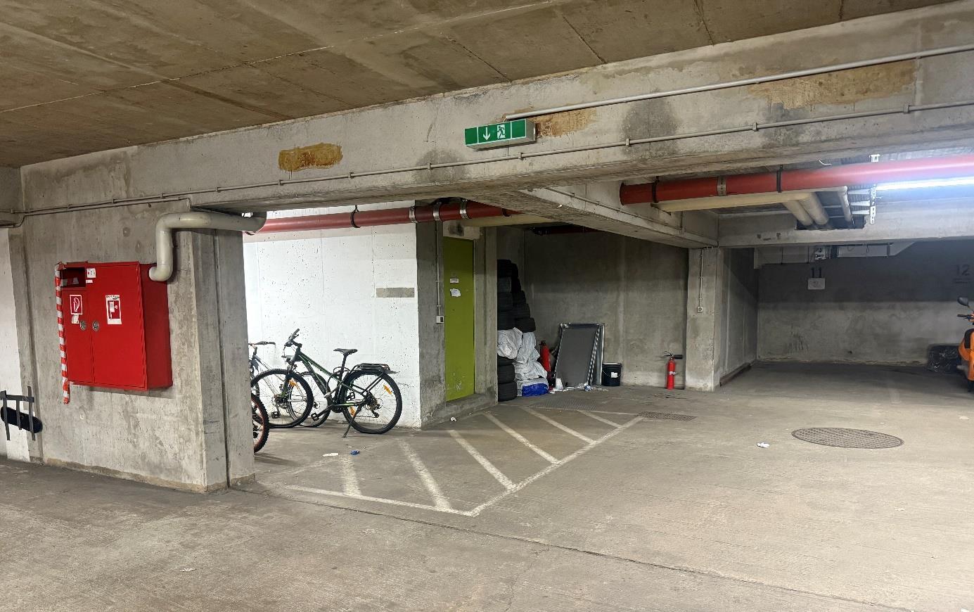 Kfz-Stellplatz (Tiefgarage)