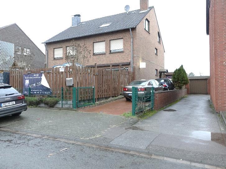 Garage, Doppelhaushälfte