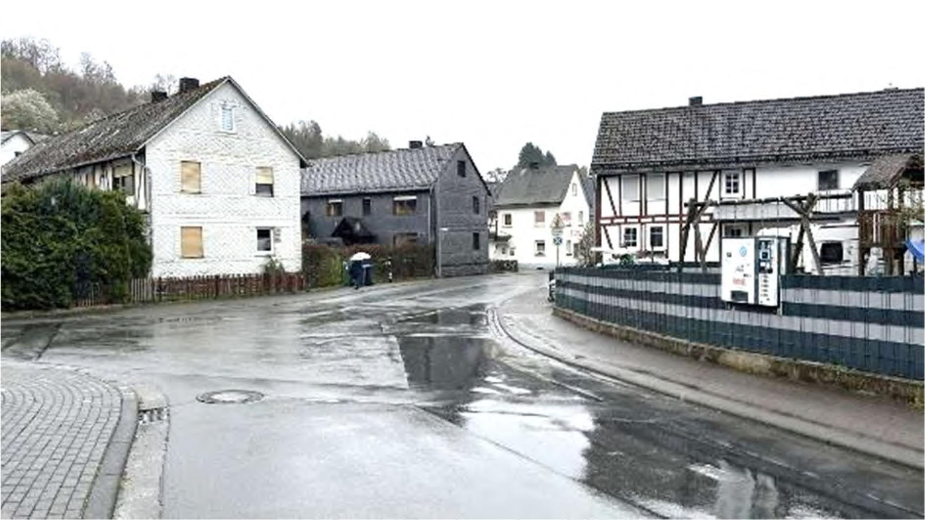 Wohn-/Geschäftshaus