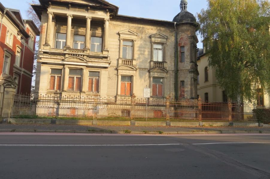 Sonstiges, Villengebäude