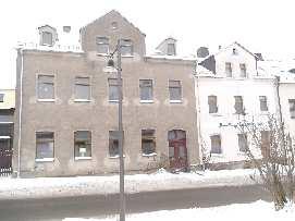Mehrfamilienhaus