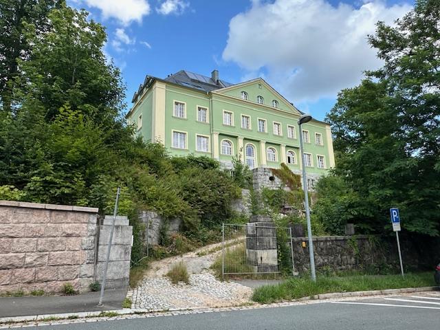 Eigentumswohnung (1 bis 2 Zimmer)