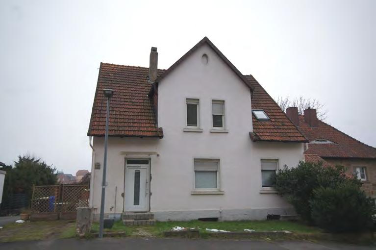 Kfz-Stellplatz, Garage, Einfamilienhaus, Die Wertermittlung erfolgte ohne Innenbesichtigung