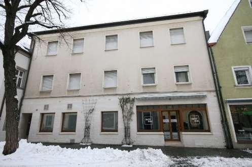 Wohn- und Geschäftshaus