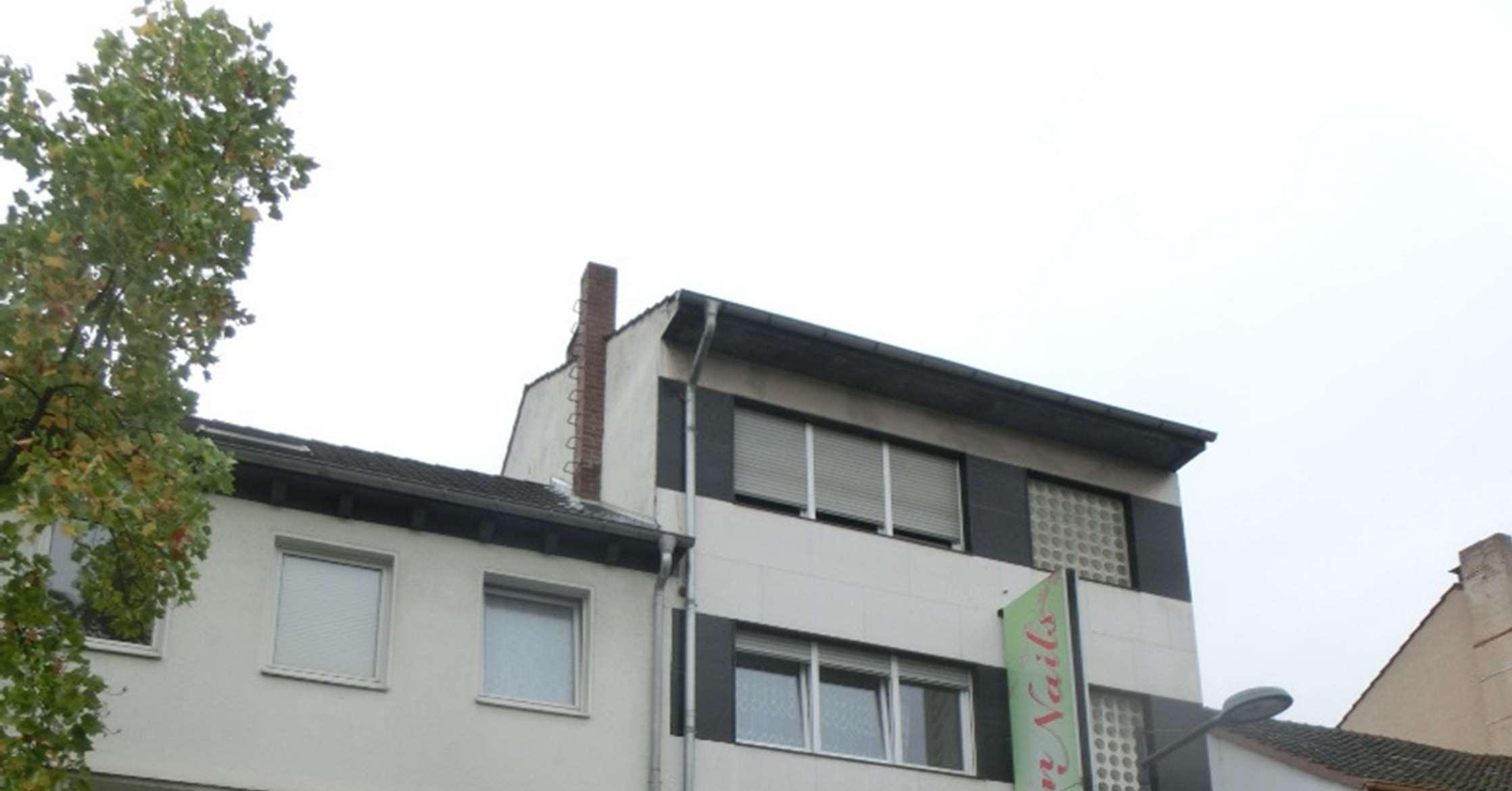 Wohn-/Geschäftshaus